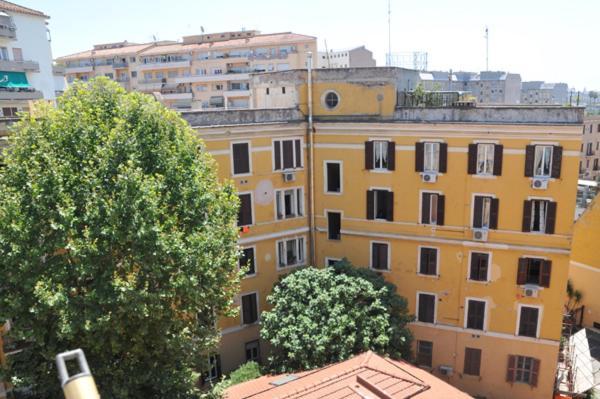Migdal Luxury Suites Roma Porta Portese Bagian luar foto